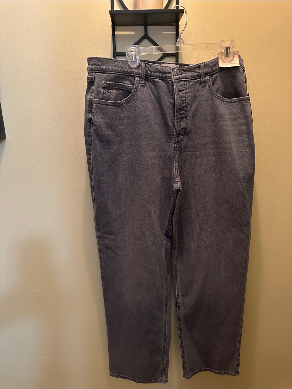 Women Classic Straight Wide Jeans in Dark Gray